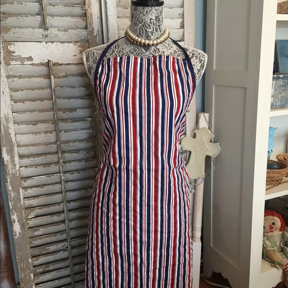 Essential Home Accessories - Traded—Classic 🇺🇸BBQ APRON. Heavy Duty Like New July 4